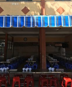 Mái hiên di động quán ăn